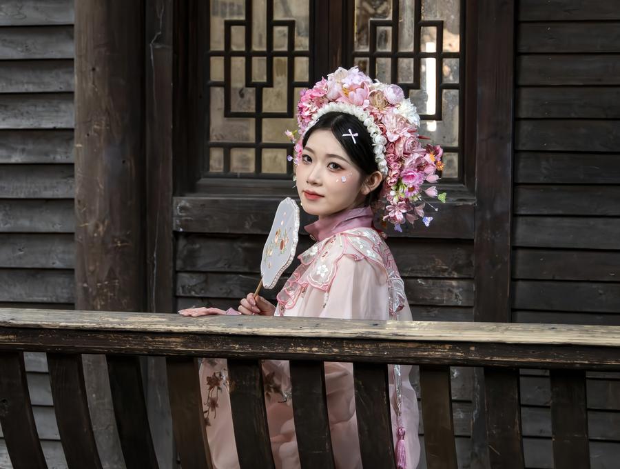 澳门管家婆100%精准图片与今晚澳门必开一肖一特精选解析、专家解读解释与落实与警惕虚假宣传-全面释义、专家解读解释与落实